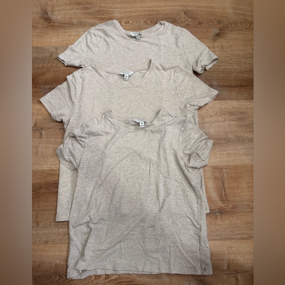 Banana Republic linen blend t shirts (lot of 3) xs